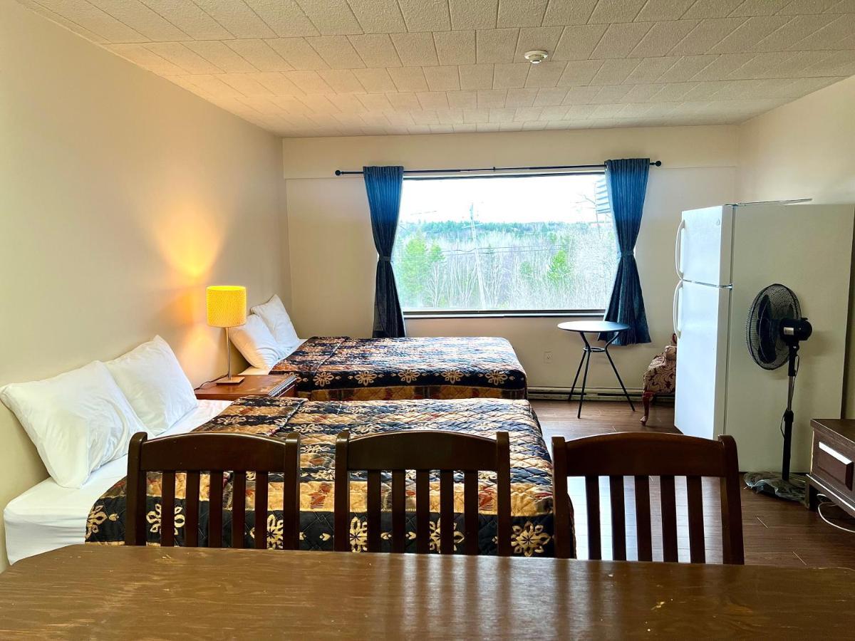 Lively Inn And Suites - Sudbury Naughton Ngoại thất bức ảnh