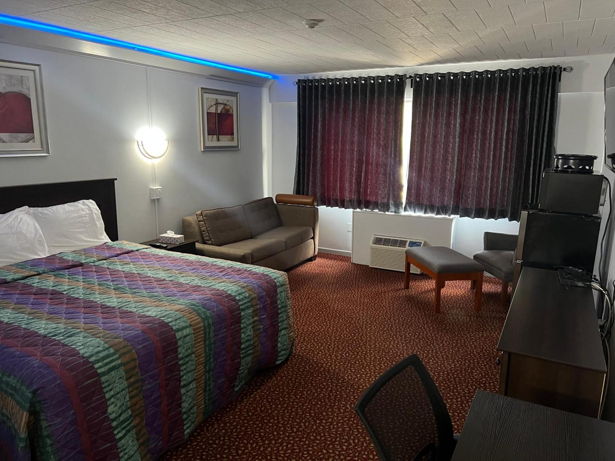 Lively Inn And Suites - Sudbury Naughton Ngoại thất bức ảnh